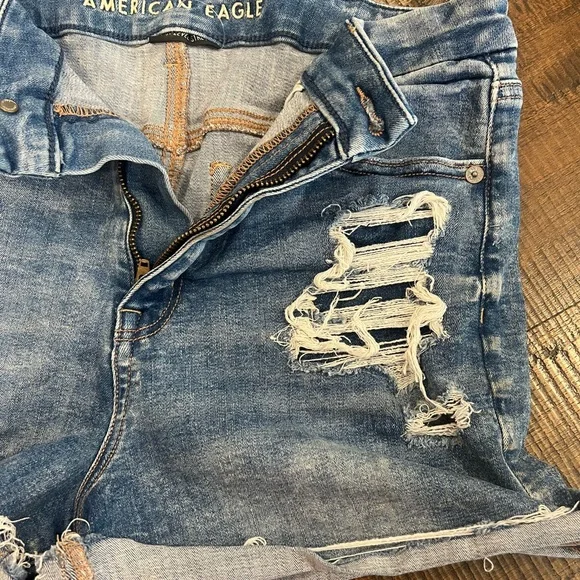 American Eagle Stretch jean shorts - Picture 3 of 5